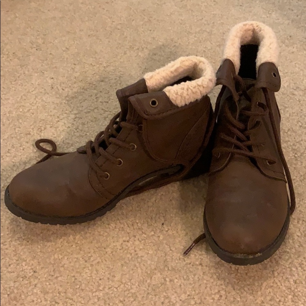 Lace up booties